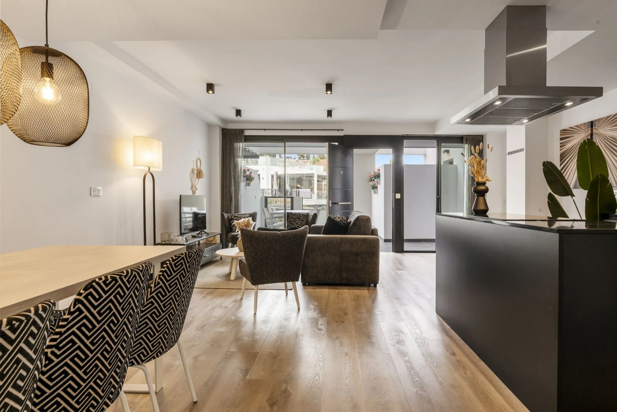 Luxurious 2-Bedroom Apartment in Hacienda el Sueño.