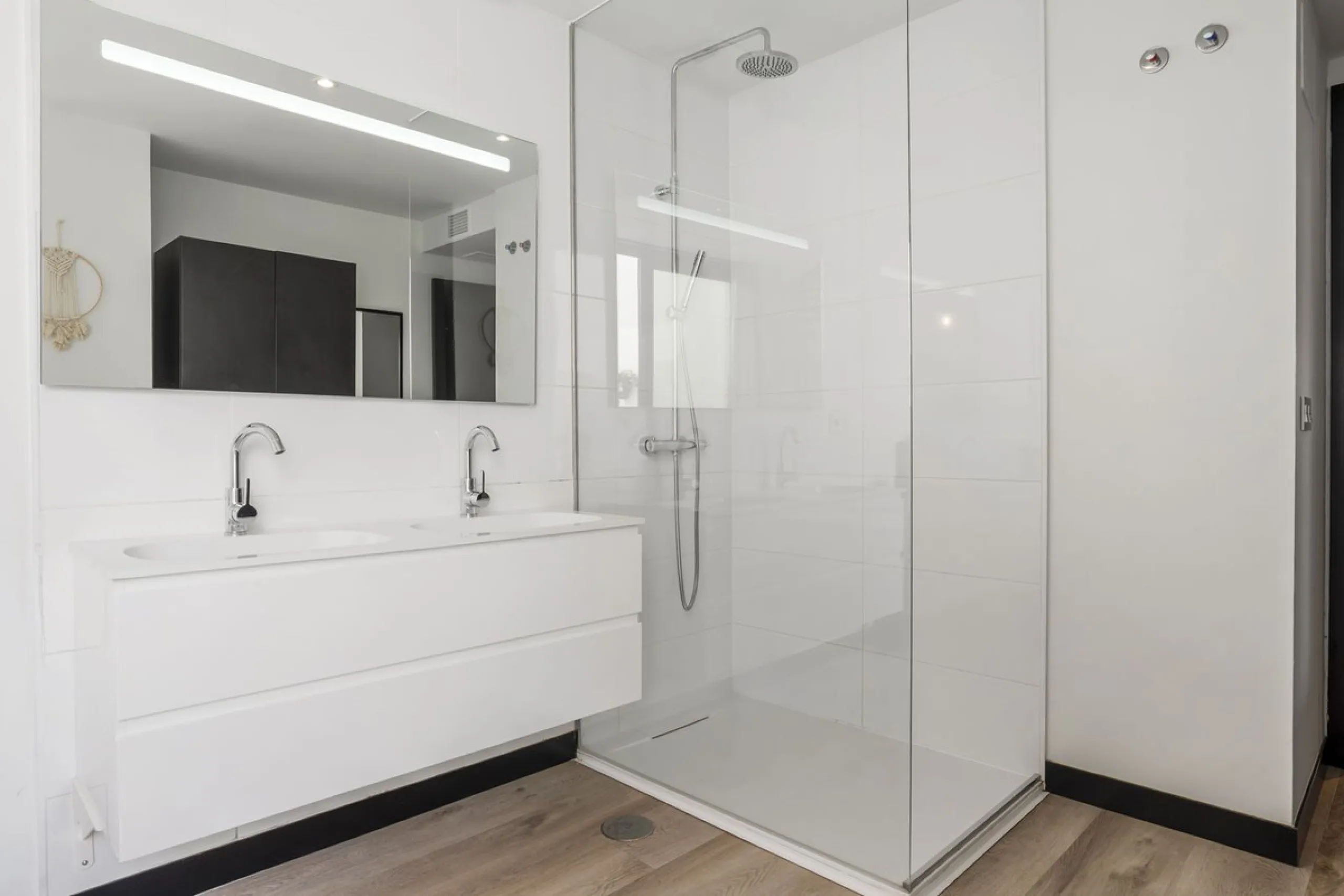 Luxurious 2-Bedroom Apartment in Hacienda el Sueño.