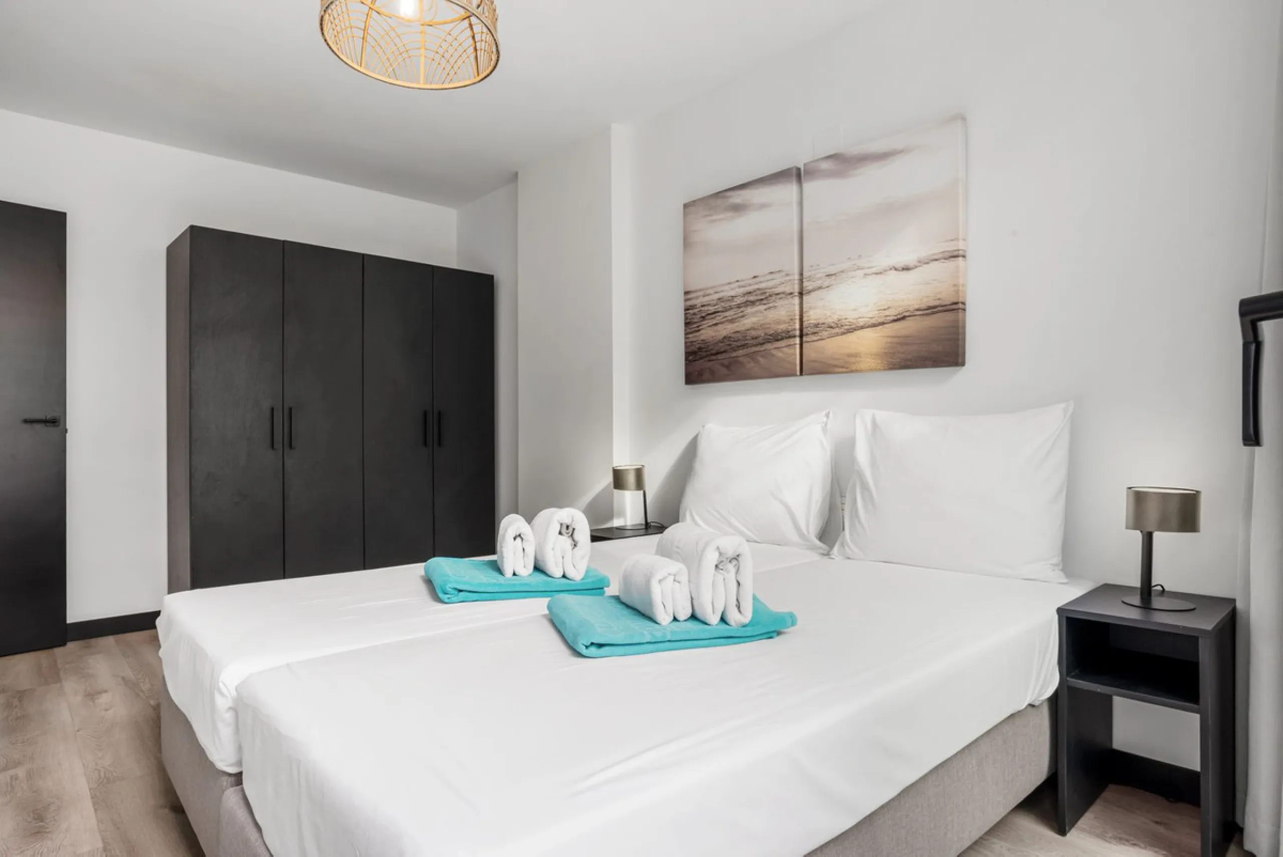 Luxurious 2-Bedroom Apartment in Hacienda el Sueño.