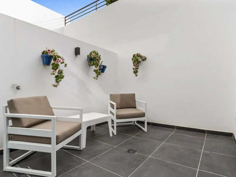Luxurious 2-Bedroom Apartment in Hacienda el Sueño.
