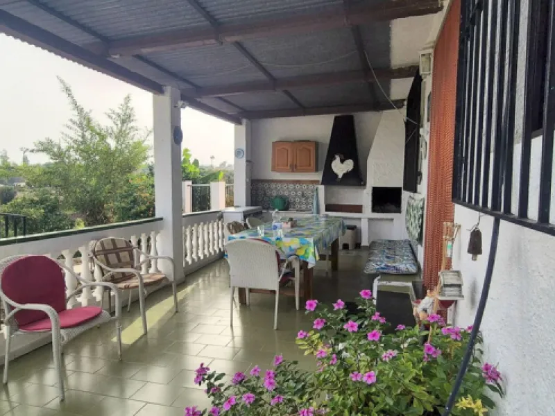 Villa with garden, private pool and three large terraces with sea views.