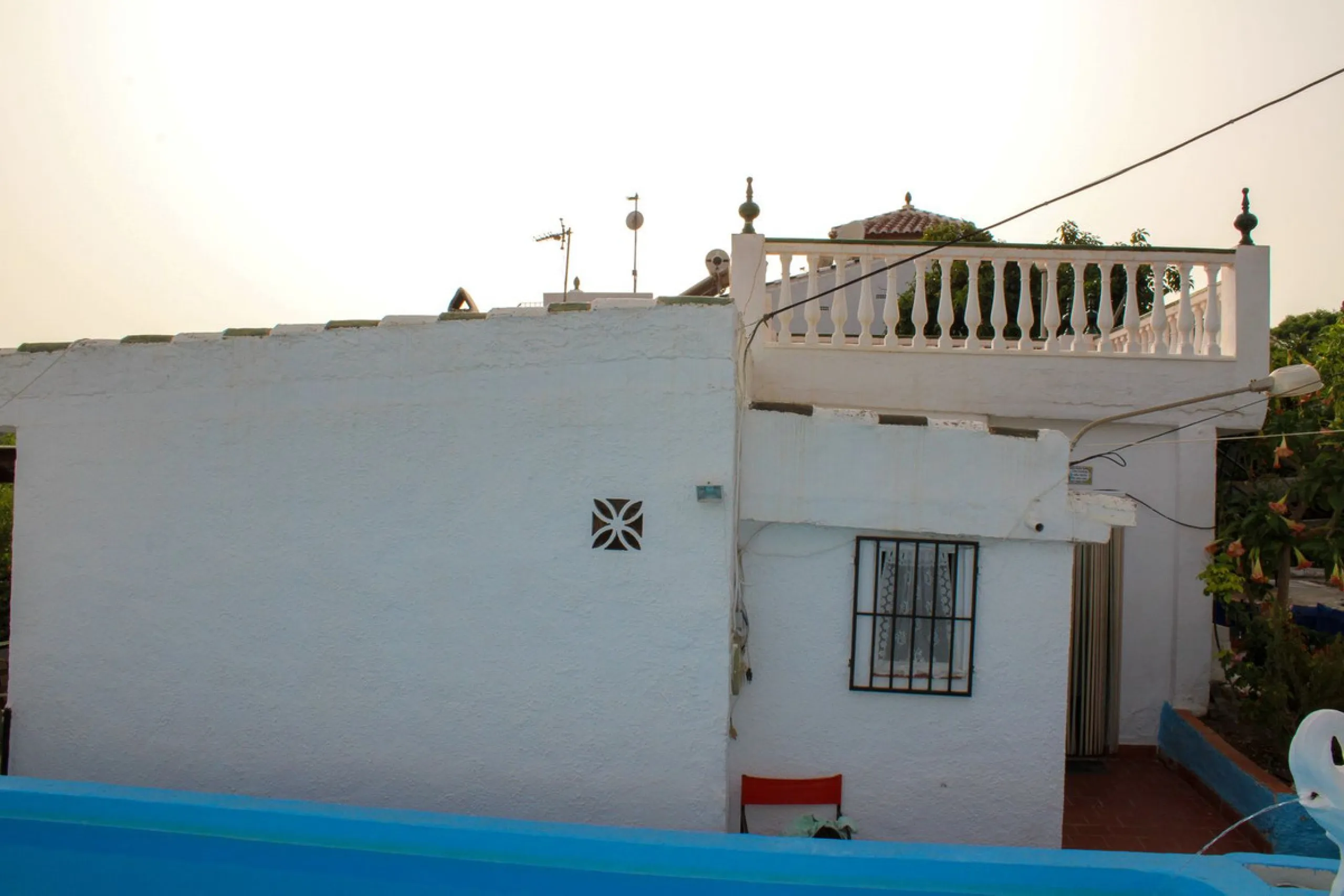 Villa with garden, private pool and three large terraces with sea views.