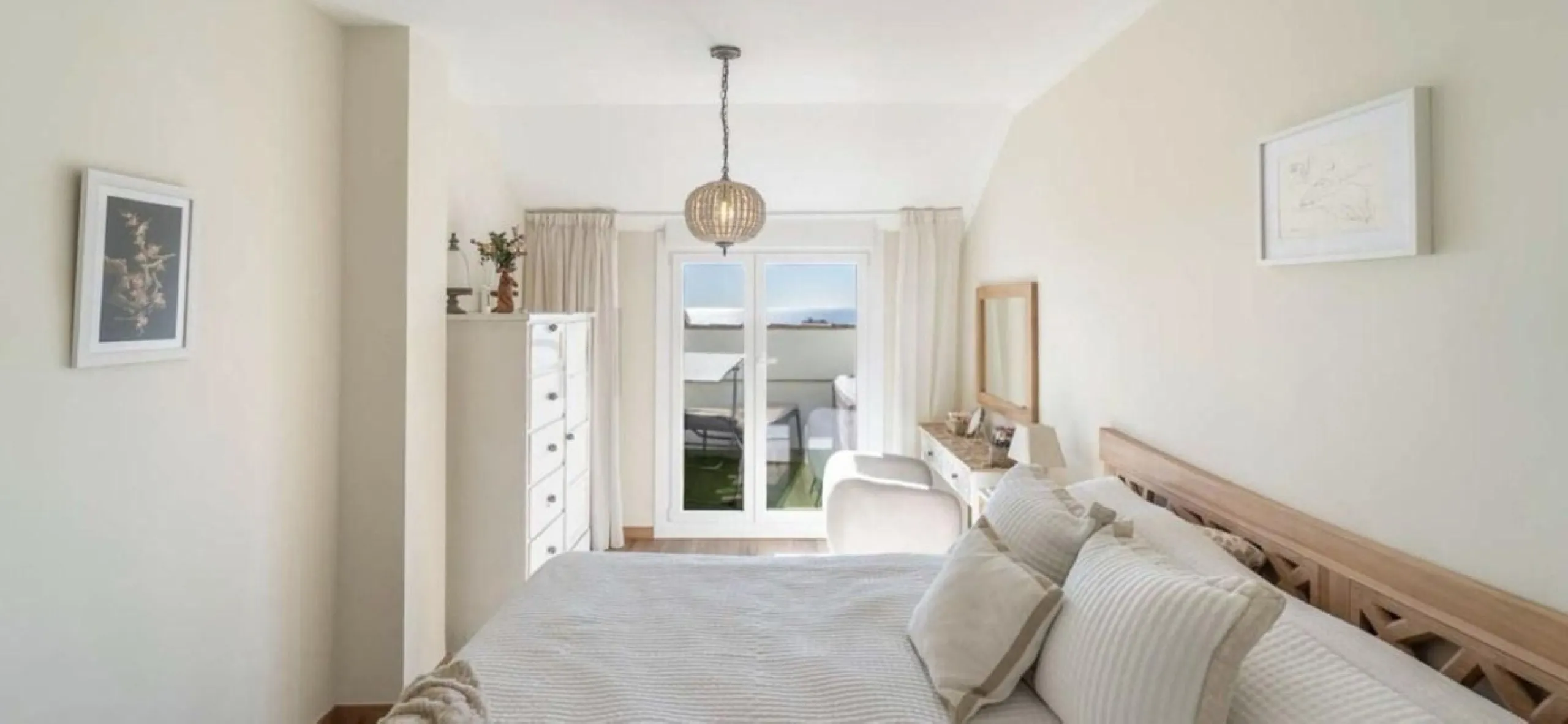 Breath-taking, stunning, bright, luxurious  and spacious duplex penthouse apartment located next to the award winning marina of Benalmadena, with its array of shops, bars ,cafes, restaurants luxury yachts  plus, of course,  beautiful sandy beaches within 