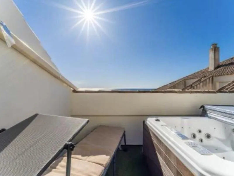 Breath-taking, stunning, bright, luxurious  and spacious duplex penthouse apartment located next to the award winning marina of Benalmadena, with its array of shops, bars ,cafes, restaurants luxury yachts  plus, of course,  beautiful sandy beaches within 