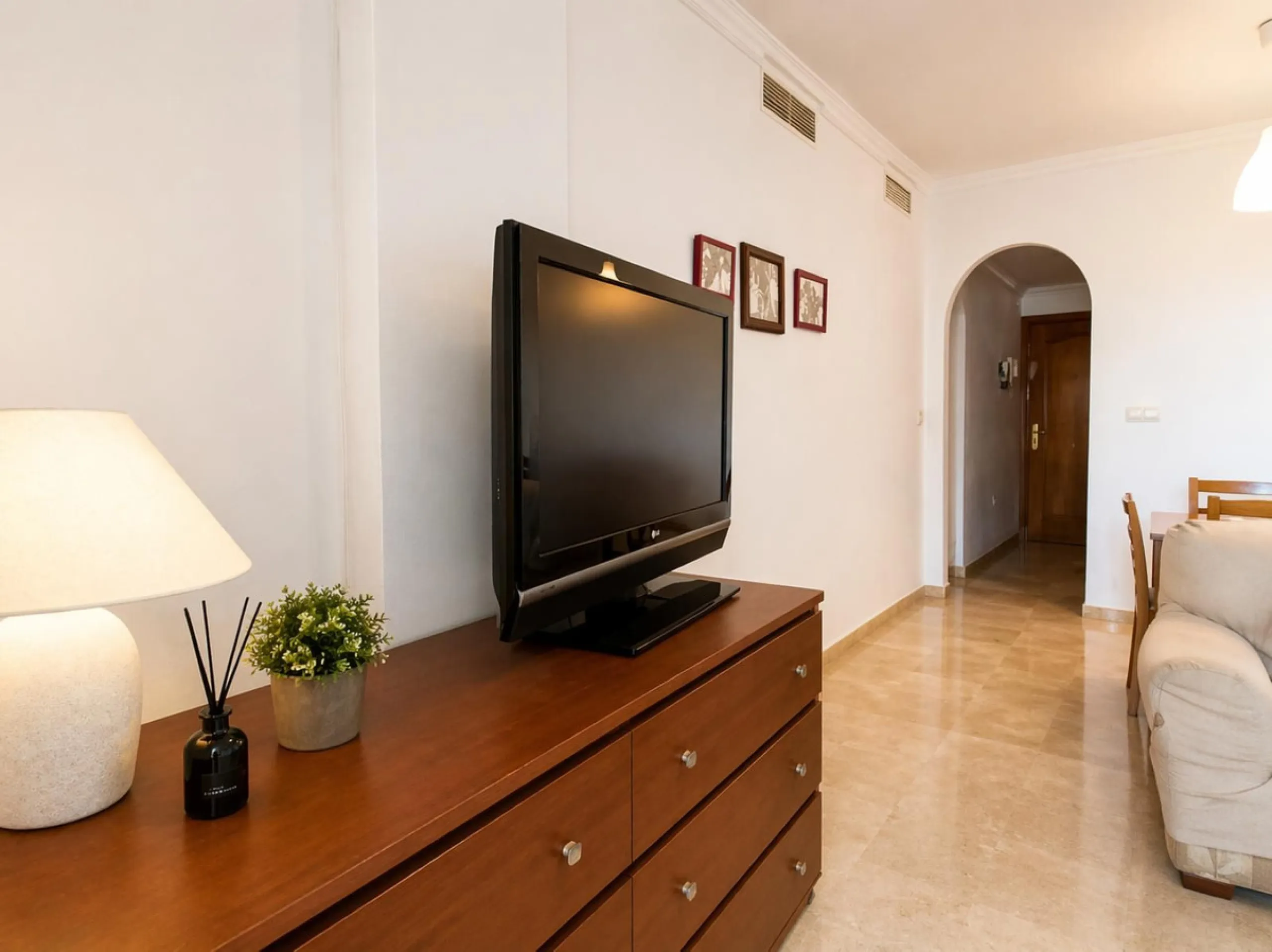 Spacious 2-Bedroom Apartment with Sea Views