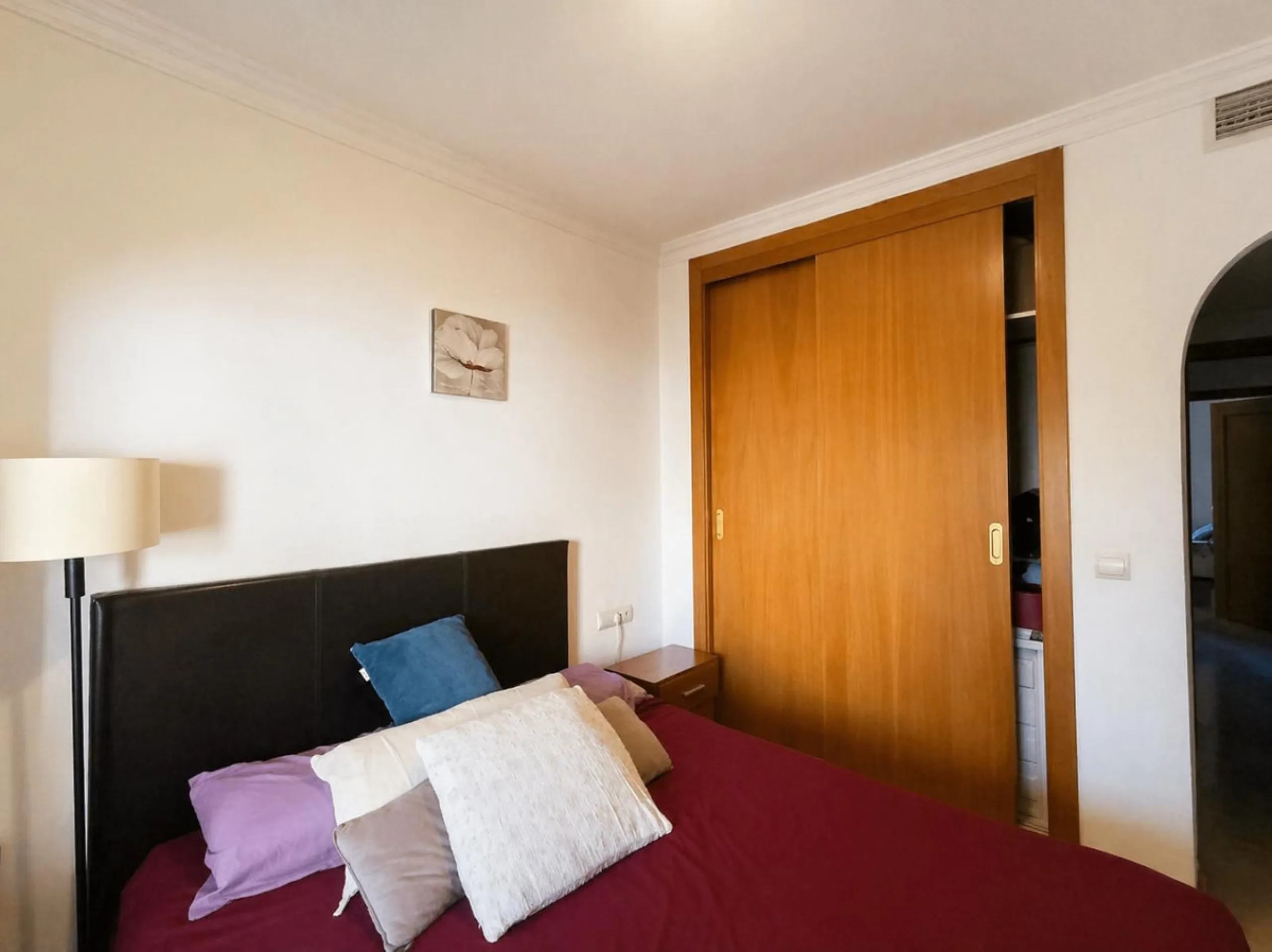 Spacious 2-Bedroom Apartment with Sea Views