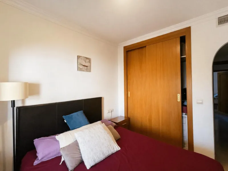 Spacious 2-Bedroom Apartment with Sea Views