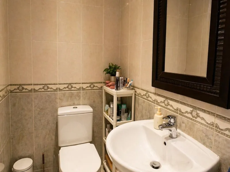 Spacious 2-Bedroom Apartment with Sea Views
