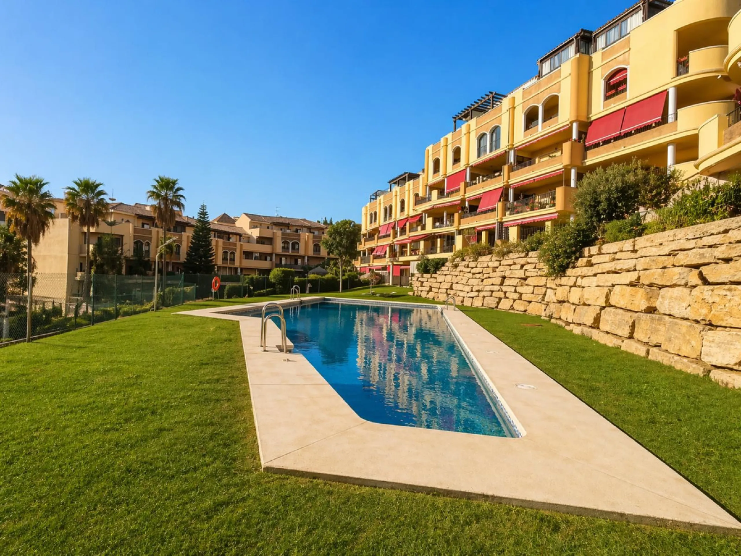 Spacious 2-Bedroom Apartment with Sea Views