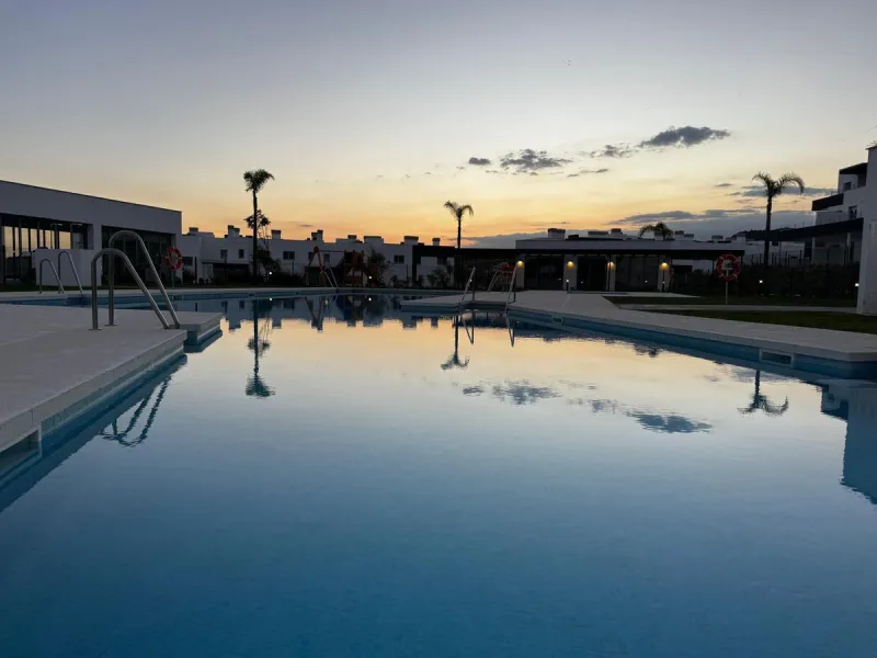 Penthouse with panoramic sea and golf views – Estepona, Valle Romano, Calle Ecuador 1