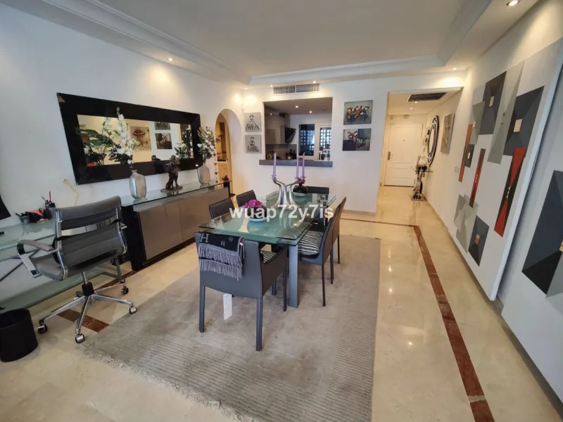 Luxury Ground Floor Apartment in Ventura Del Mar with Private Spacious Terrace.