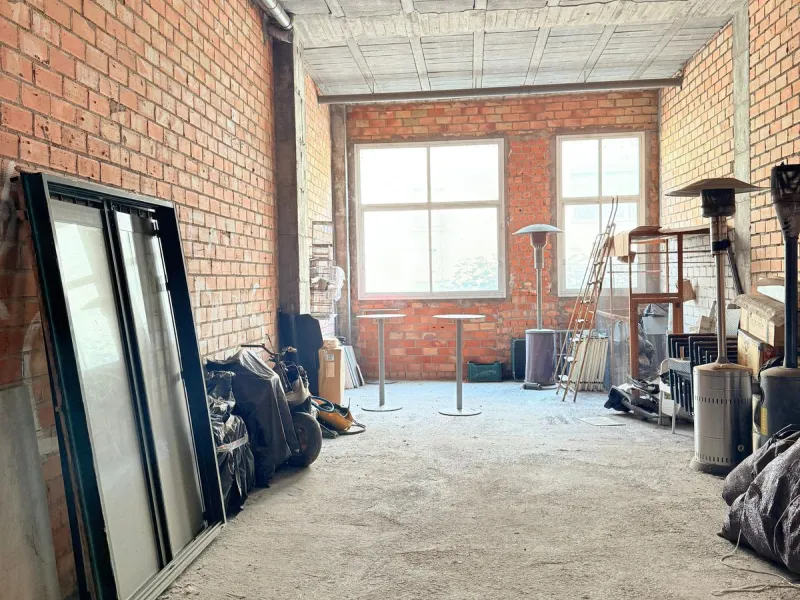 Spacious Commercial Premises for Sale in Prime Area