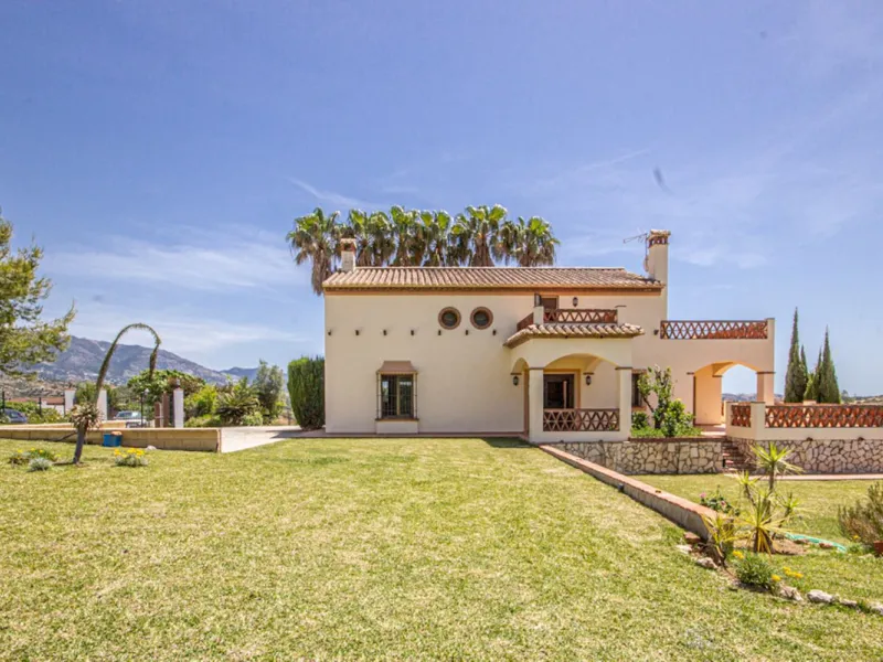 Charming Finca in Entrerríos – Space, Privacy & Andalusian Character