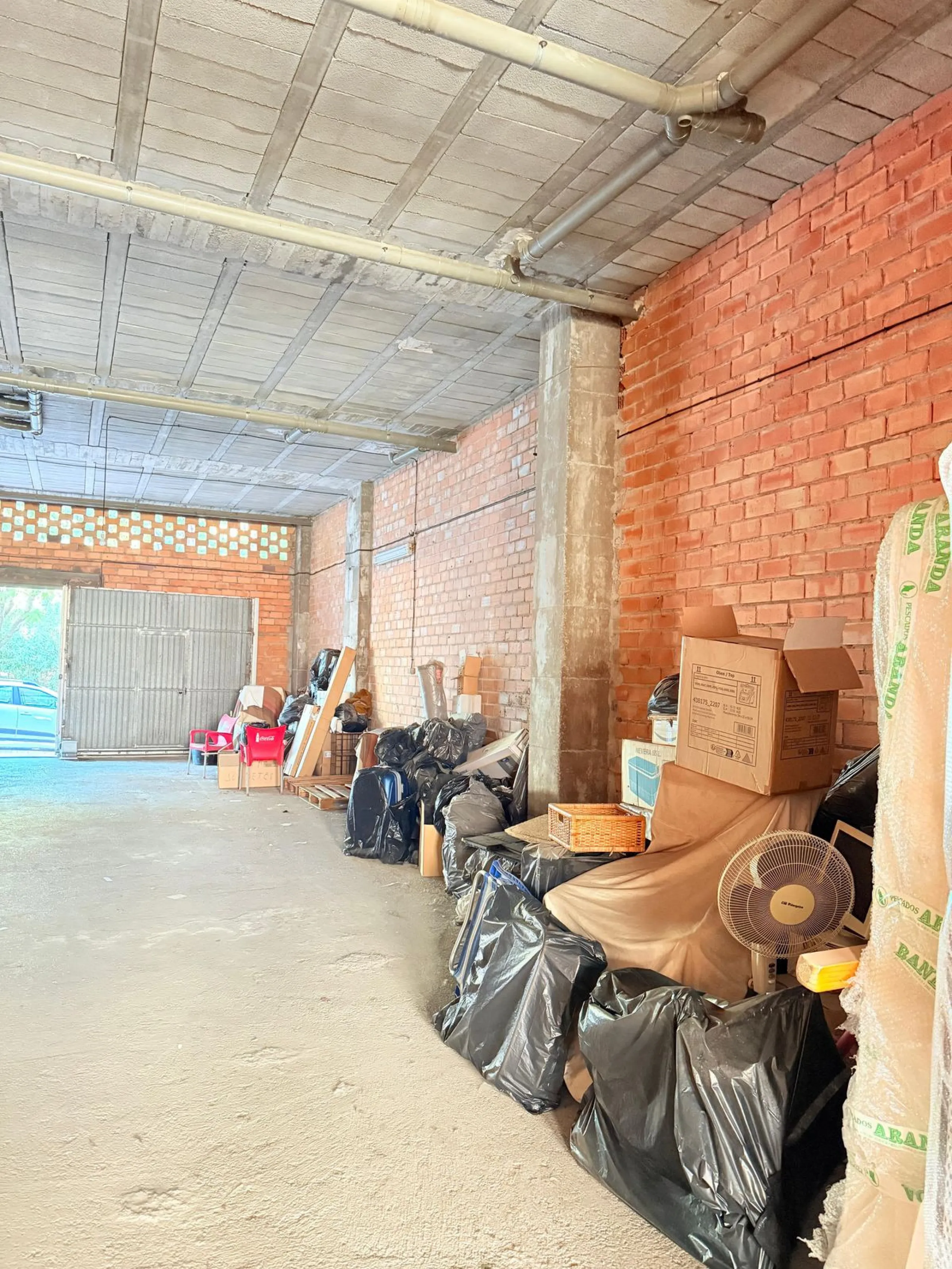 Spacious Commercial Premises for Sale in Prime Area