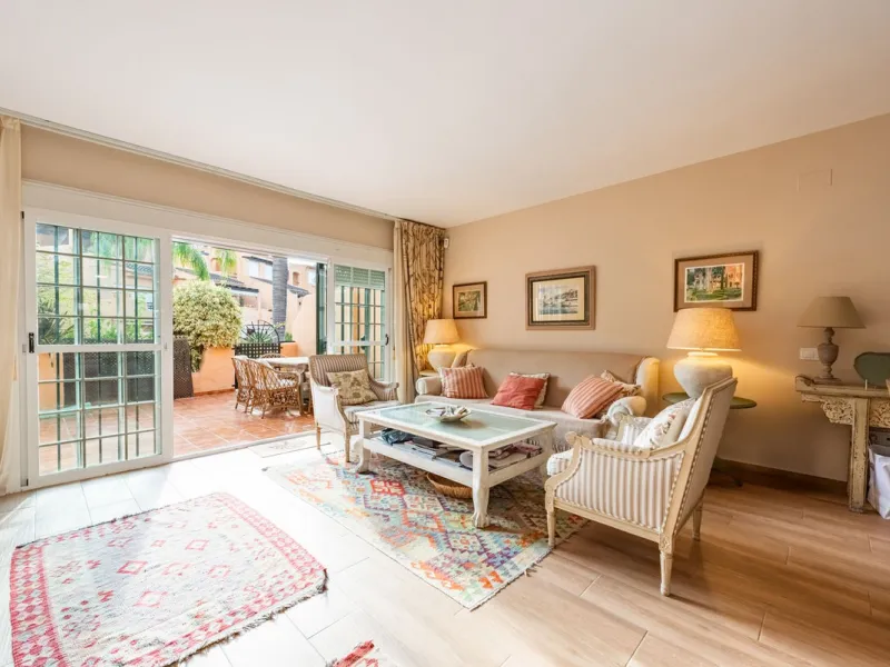 Located within the secure gated community of Oasis de Nagüeles, this beautifully presented semi-detached home offers the perfect blend of comfort, style, and convenience. With three bedrooms, generous living spaces, and a prime location in one of Marbella