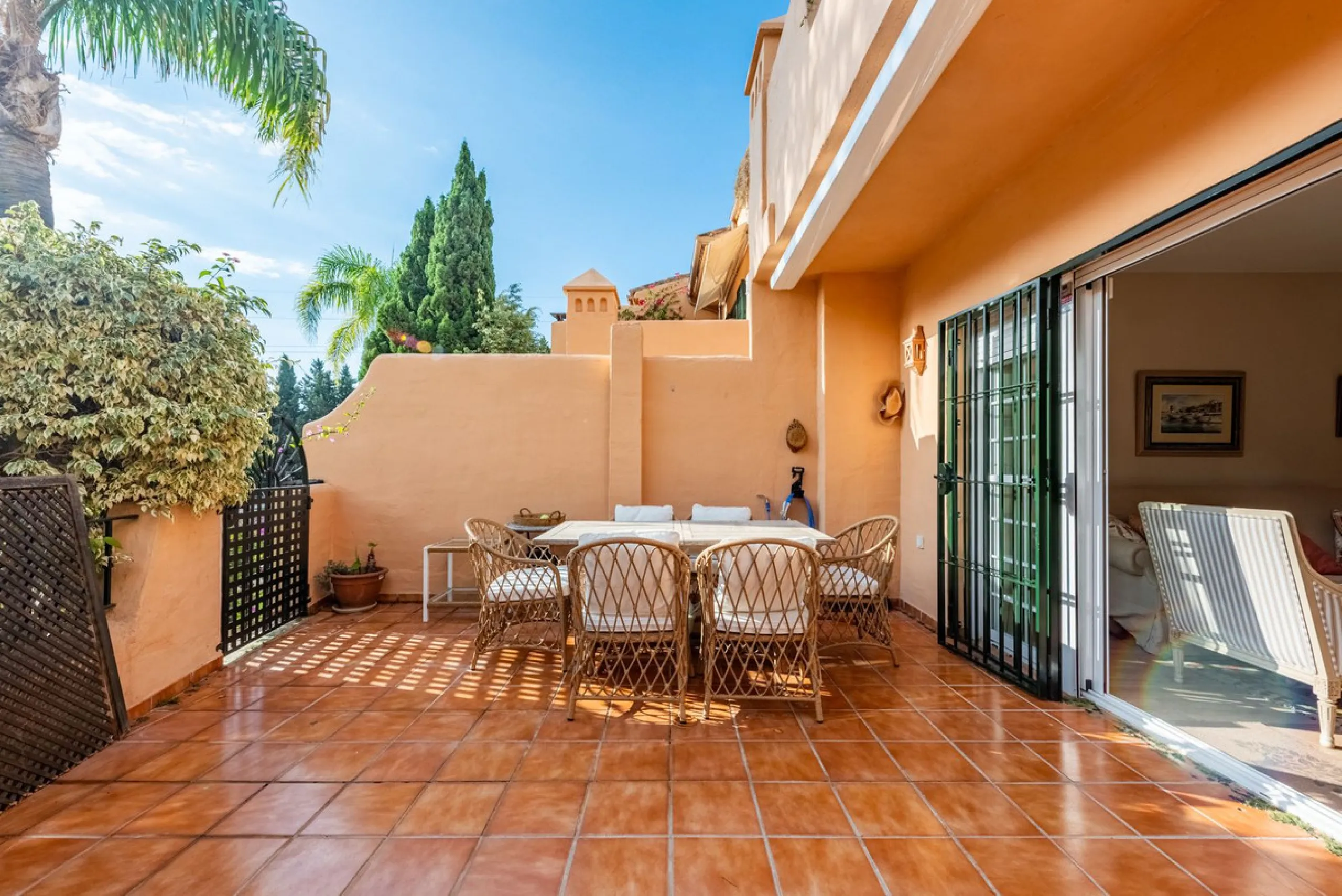 Located within the secure gated community of Oasis de Nagüeles, this beautifully presented semi-detached home offers the perfect blend of comfort, style, and convenience. With three bedrooms, generous living spaces, and a prime location in one of Marbella