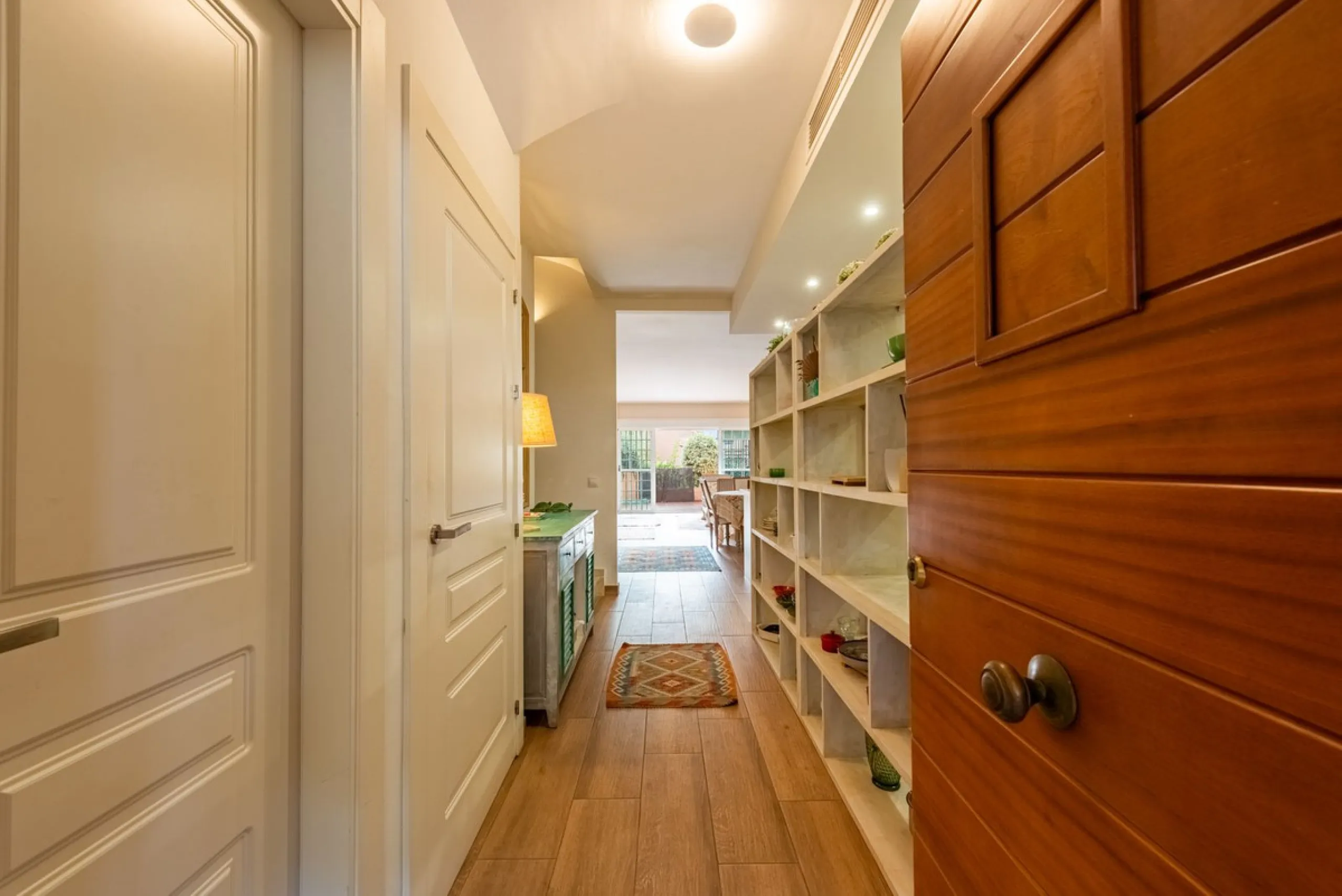 Located within the secure gated community of Oasis de Nagüeles, this beautifully presented semi-detached home offers the perfect blend of comfort, style, and convenience. With three bedrooms, generous living spaces, and a prime location in one of Marbella