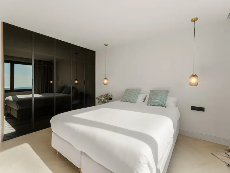Apartment - Penthouse Duplex в продаже в Benahavís, Málaga. В доме 4 спален и 4 ванных комнат. Площадь дома 253 м²