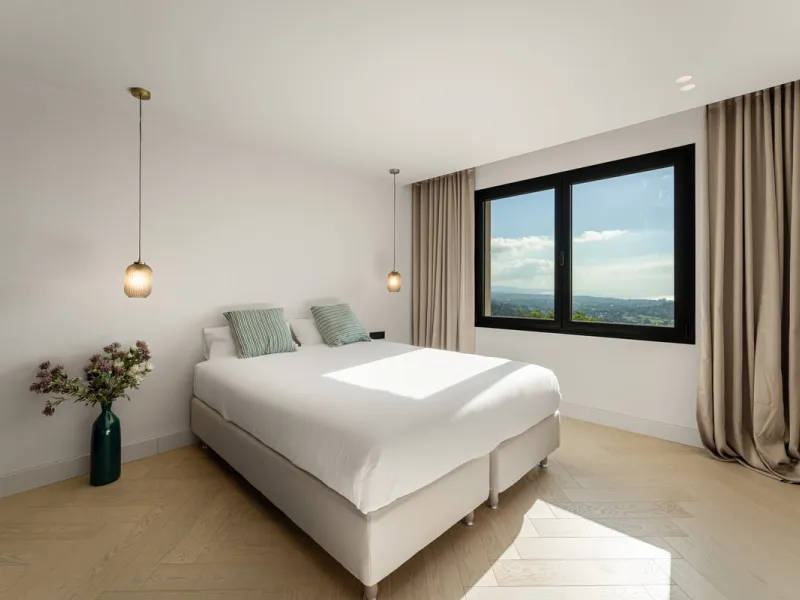 Apartment - Penthouse Duplex в продаже в Benahavís, Málaga. В доме 4 спален и 4 ванных комнат. Площадь дома 253 м²