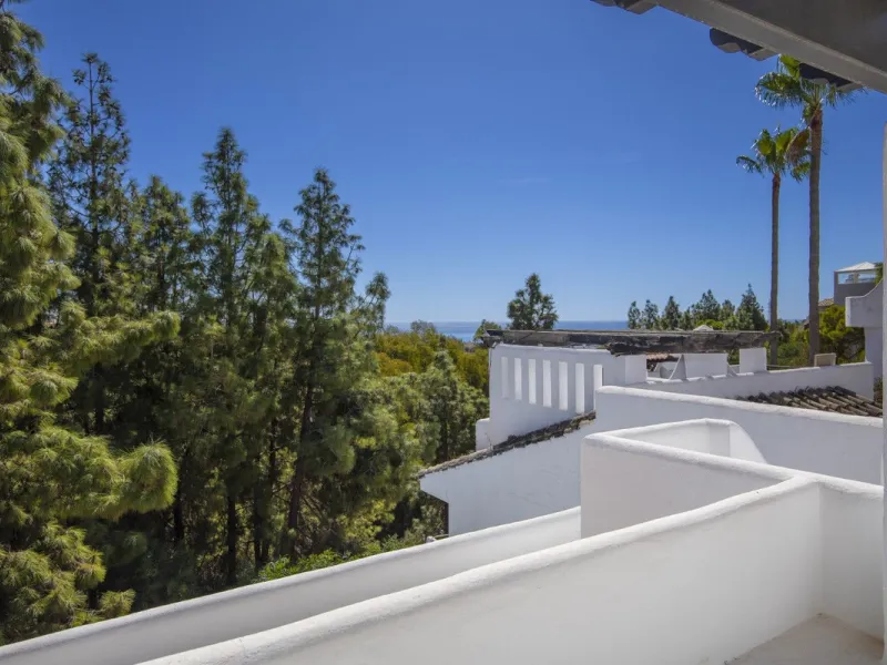 House - Townhouse в продаже в Mijas, Málaga. В доме 2 спален и 2 ванных комнат. Площадь дома 113 м². Площадь участка 100 м²