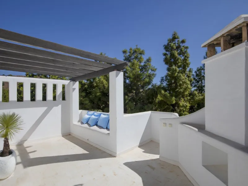 House - Townhouse в продаже в Mijas, Málaga. В доме 2 спален и 2 ванных комнат. Площадь дома 113 м². Площадь участка 100 м²