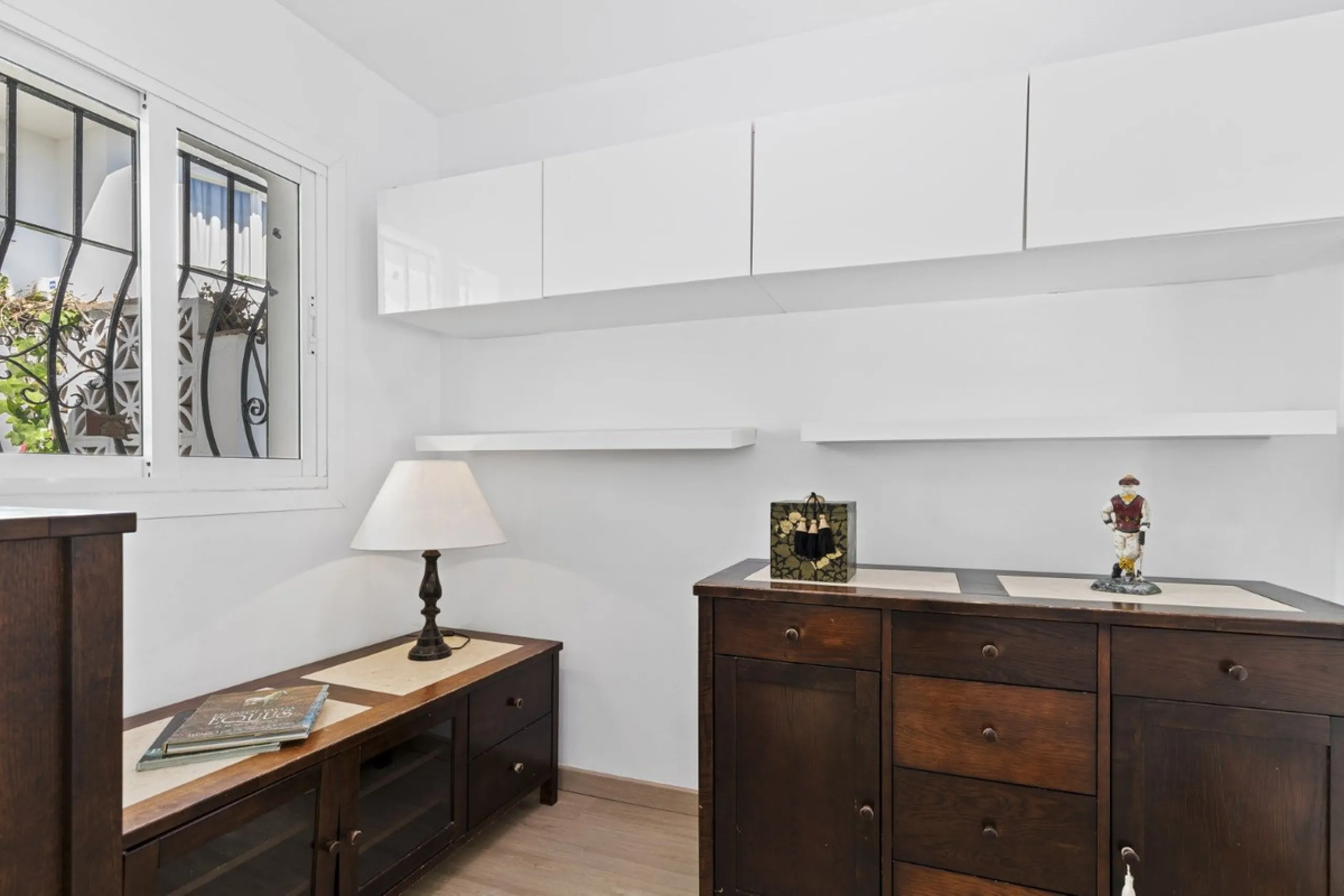 House - Townhouse в продаже в Mijas, Málaga. В доме 2 спален и 2 ванных комнат. Площадь дома 113 м². Площадь участка 100 м²