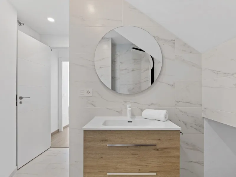 House - Townhouse в продаже в Mijas, Málaga. В доме 2 спален и 2 ванных комнат. Площадь дома 113 м². Площадь участка 100 м²