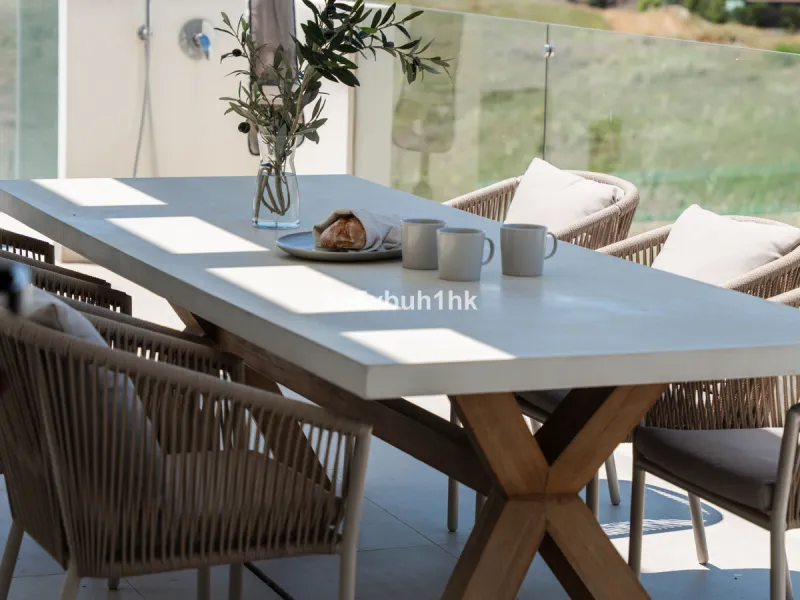 House - Detached Villa в продаже в Estepona, Málaga. В доме 5 спален и 4 ванных комнат. Площадь дома 508 м². Площадь участка 624 м²