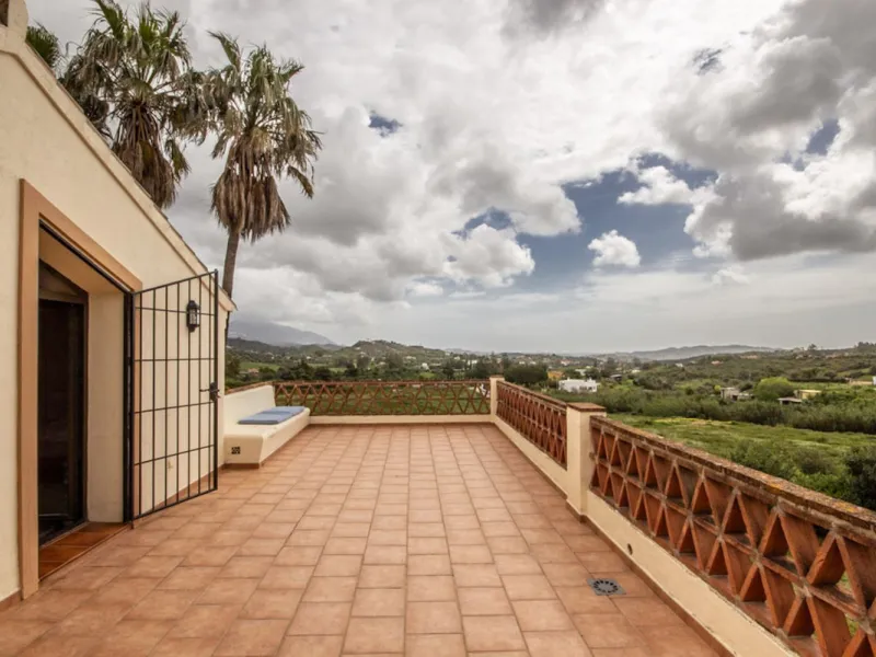 Charming Finca in Entrerríos – Space, Privacy & Andalusian Character