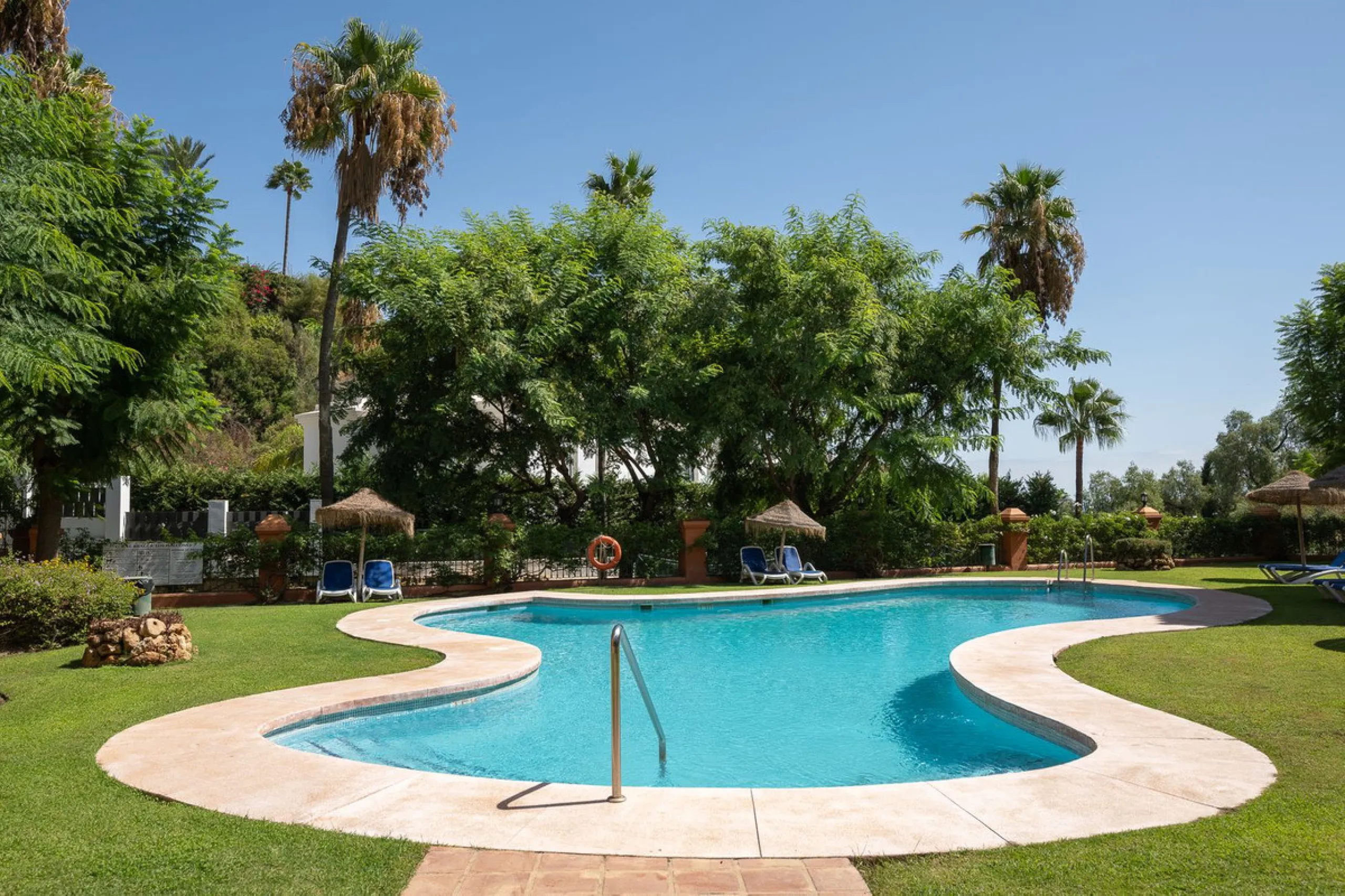 Exclusive 3 Bedroom Apartment with Panoramic Views