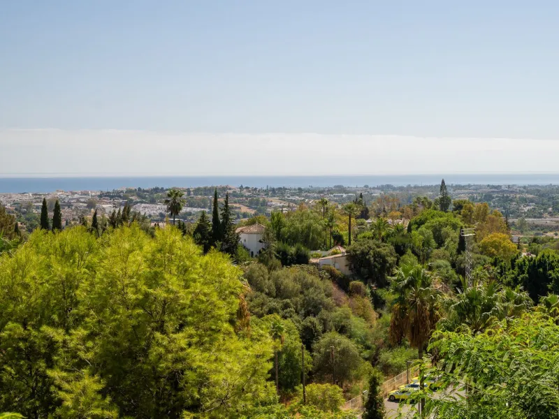 Exclusive 3 Bedroom Apartment with Panoramic Views