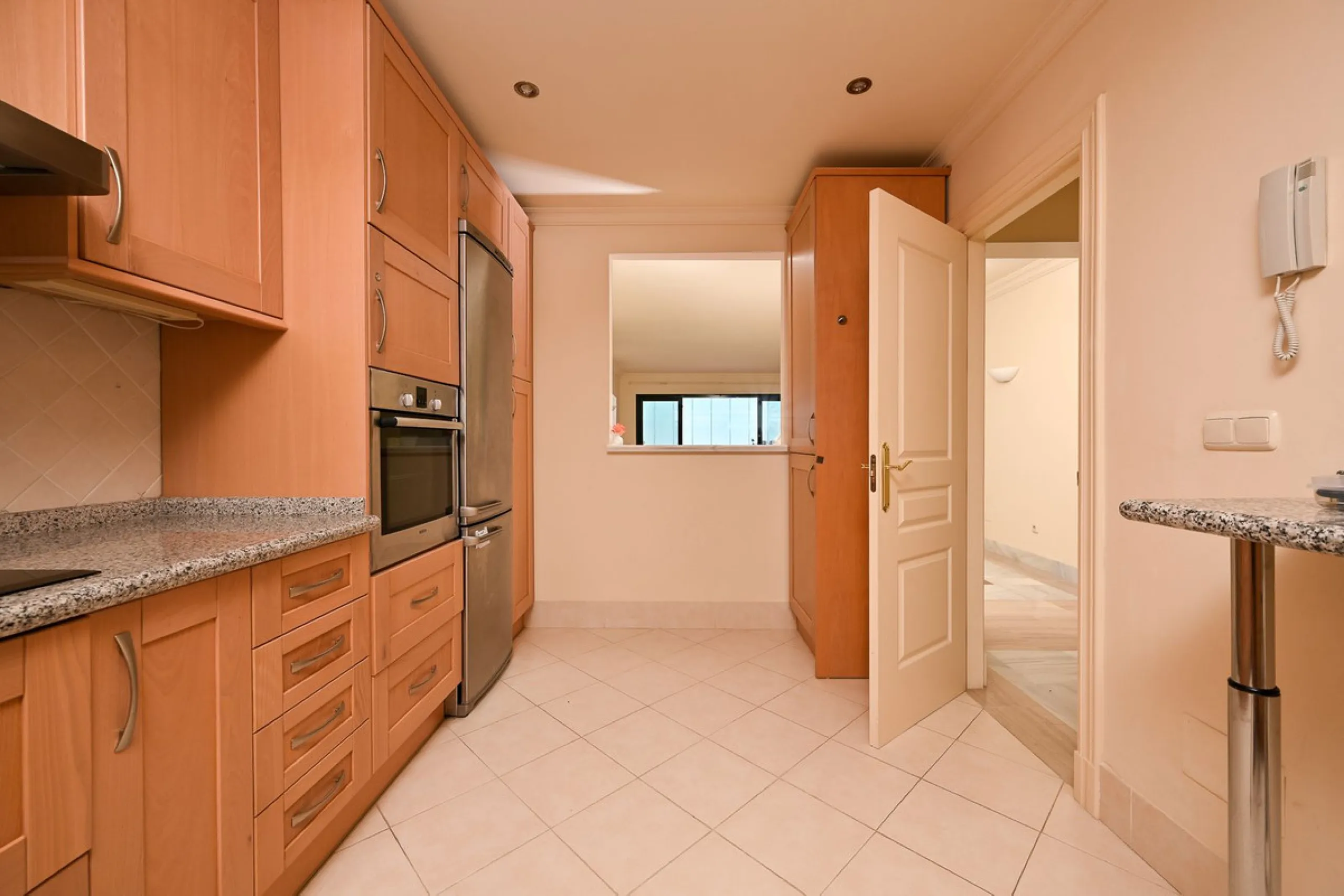 Exclusive 3 Bedroom Apartment with Panoramic Views