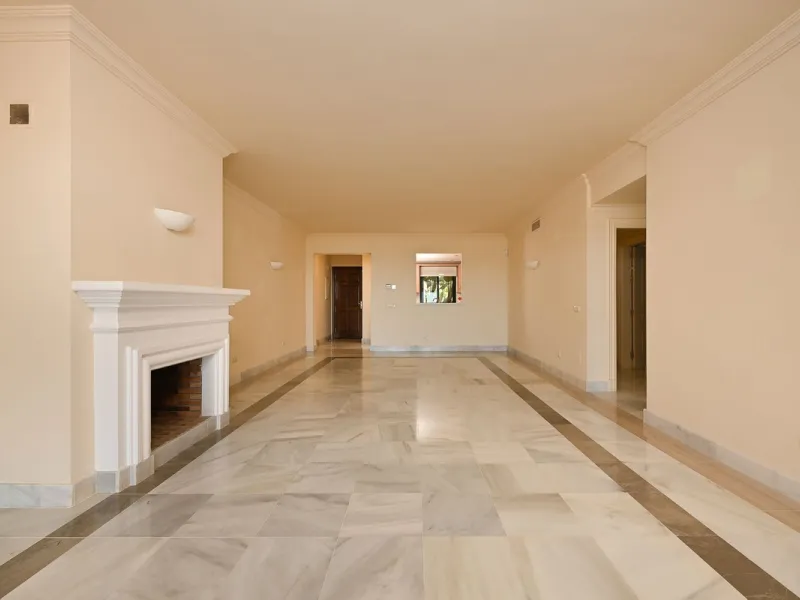 Exclusive 3 Bedroom Apartment with Panoramic Views