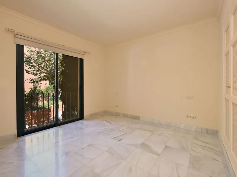 Exclusive 3 Bedroom Apartment with Panoramic Views