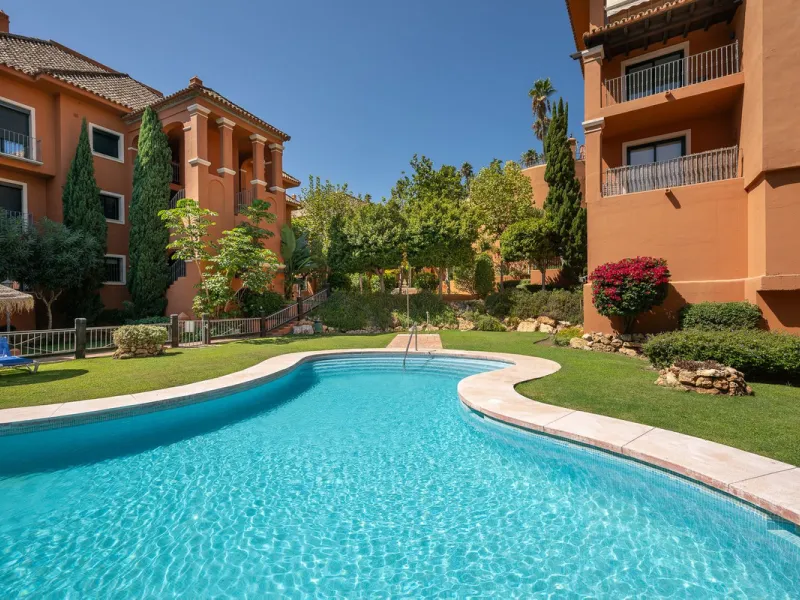 Exclusive 3 Bedroom Apartment with Panoramic Views