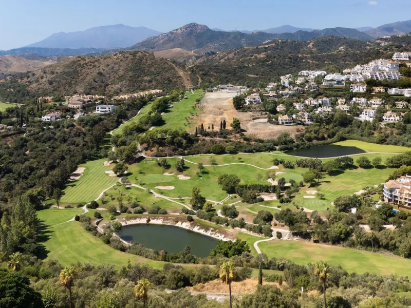 Exclusive 3 Bedroom Apartment with Panoramic Views