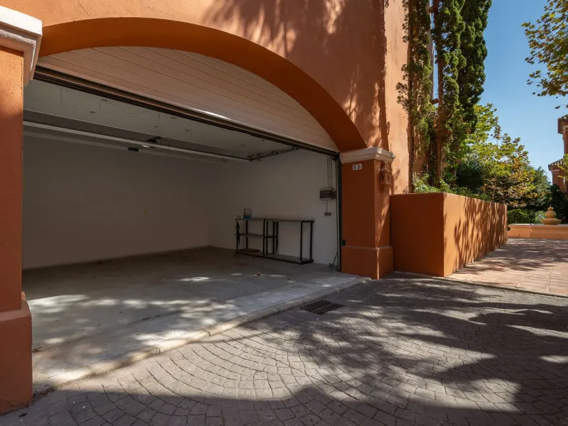 Exclusive 3 Bedroom Apartment with Panoramic Views