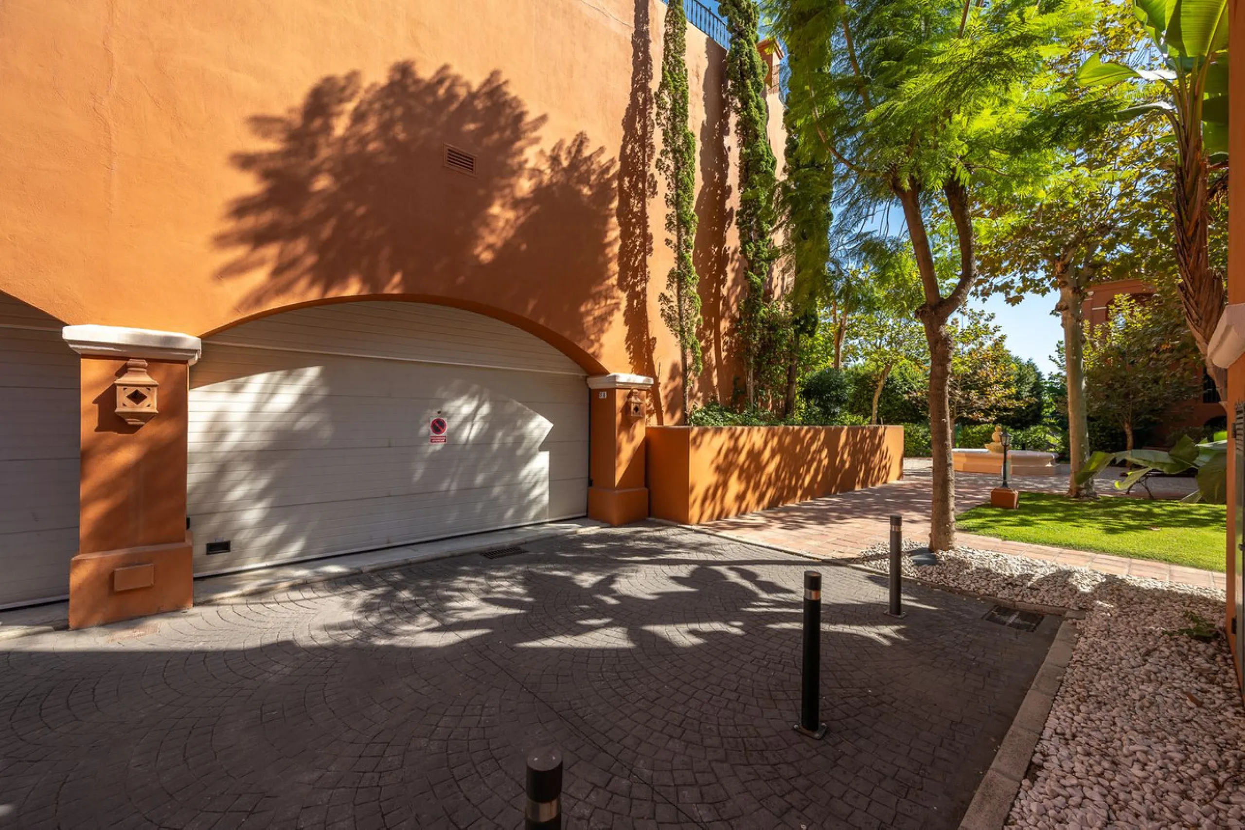 Exclusive 3 Bedroom Apartment with Panoramic Views