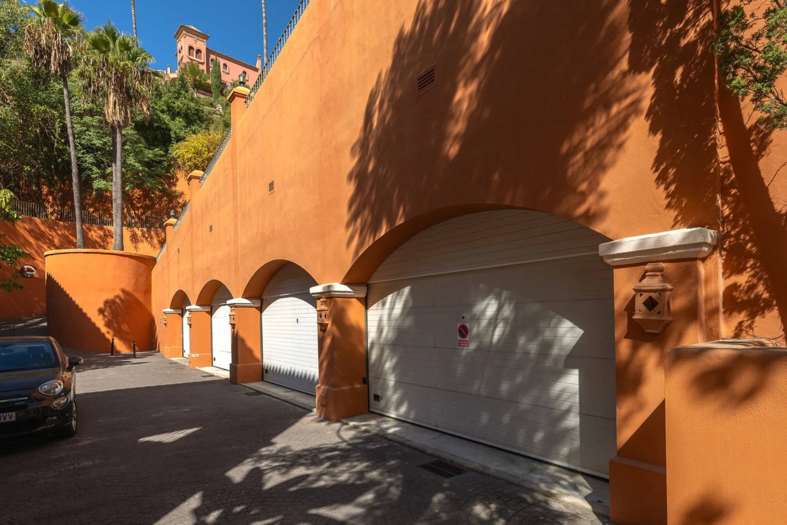 Exclusive 3 Bedroom Apartment with Panoramic Views