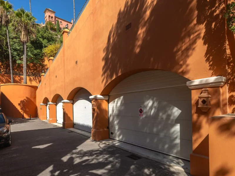 Exclusive 3 Bedroom Apartment with Panoramic Views