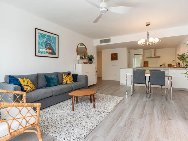 Apartment - Middle Floor Apartment в продаже в Benahavís, Málaga. В доме 2 спален и 2 ванных комнат. Площадь дома 89 м²