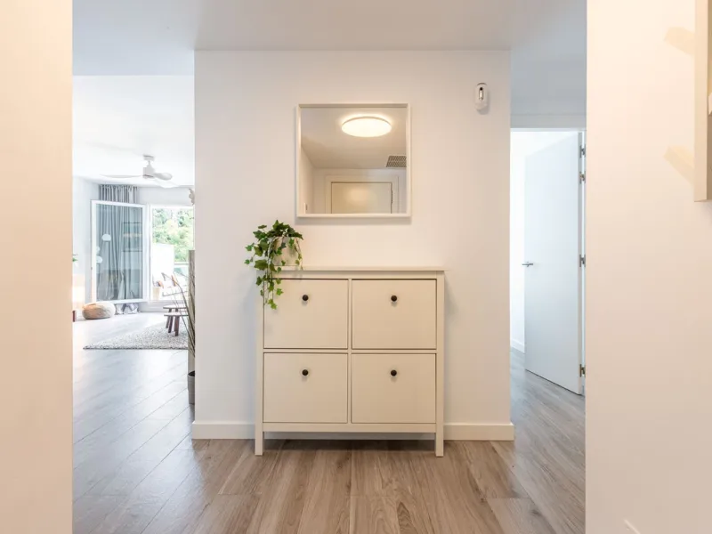 Apartment - Middle Floor Apartment в продаже в Benahavís, Málaga. В доме 2 спален и 2 ванных комнат. Площадь дома 89 м²