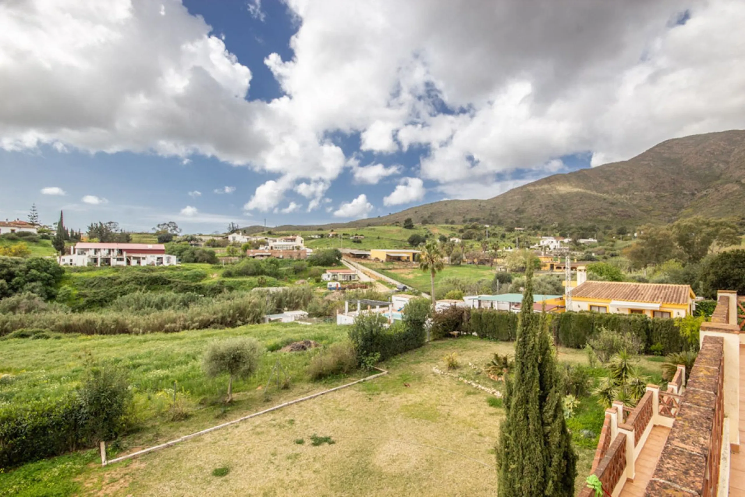 Charming Finca in Entrerríos – Space, Privacy & Andalusian Character