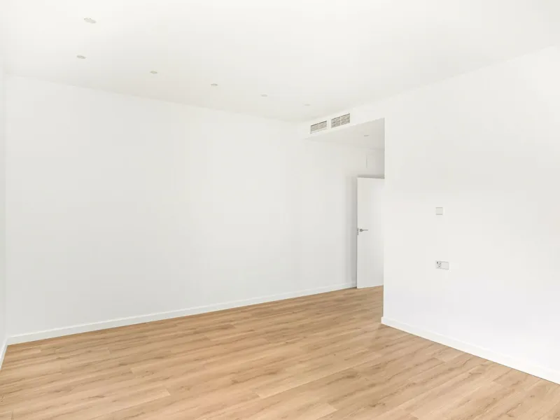 House - Detached Villa в продаже в Marbella, Málaga. В доме 4 спален и 5 ванных комнат. Площадь дома 429 м². Площадь участка 1100 м²