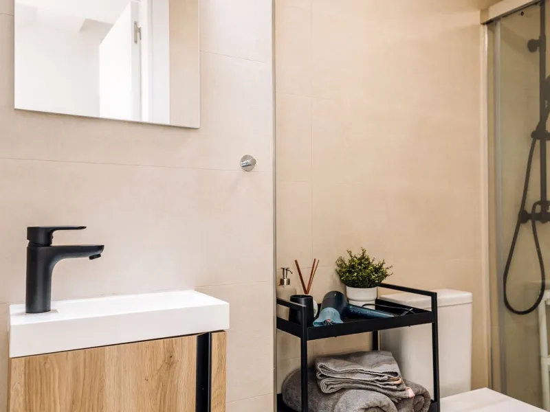 Modern Townhouse in Agra Residencial