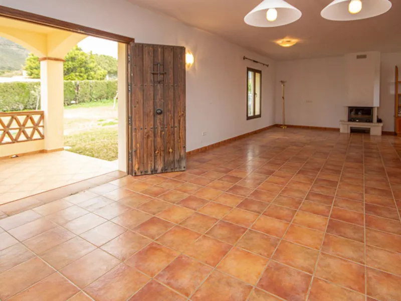Charming Finca in Entrerríos – Space, Privacy & Andalusian Character
