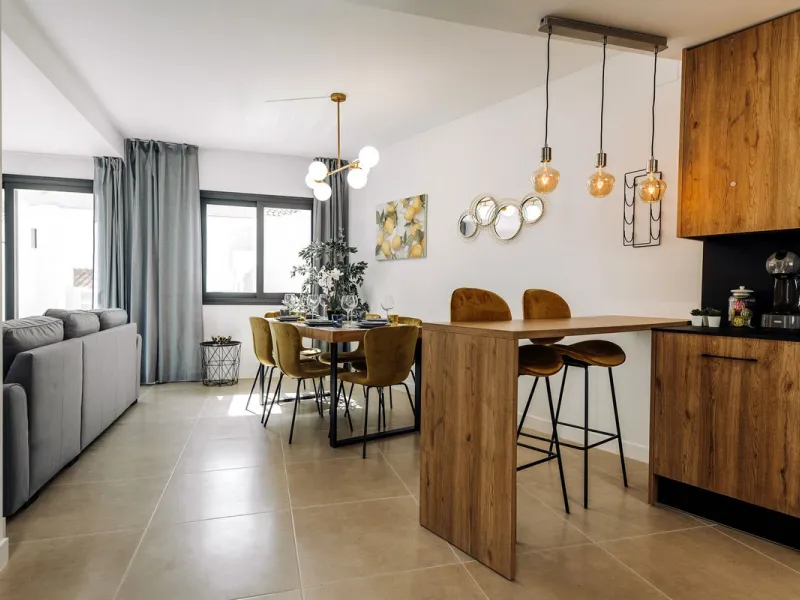 Modern Townhouse in Agra Residencial