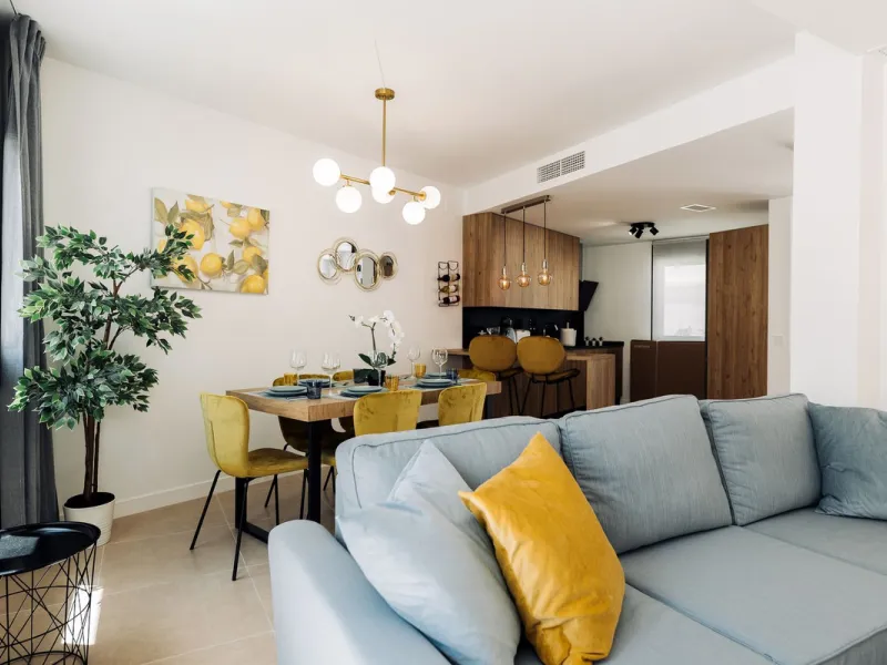 Modern Townhouse in Agra Residencial