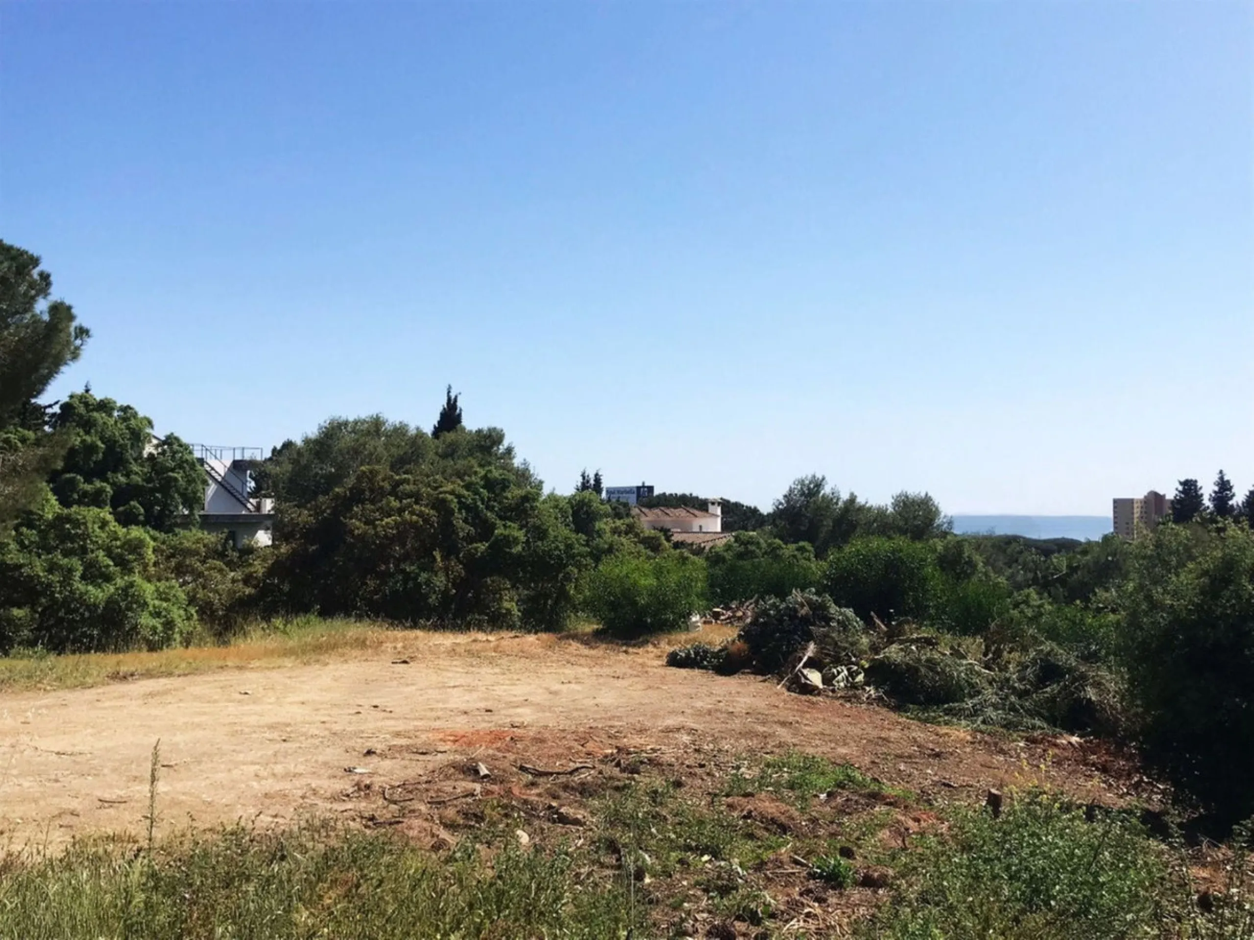 Plot - Residential Plot в продаже в Marbella, Málaga. Площадь участка 4100 м²