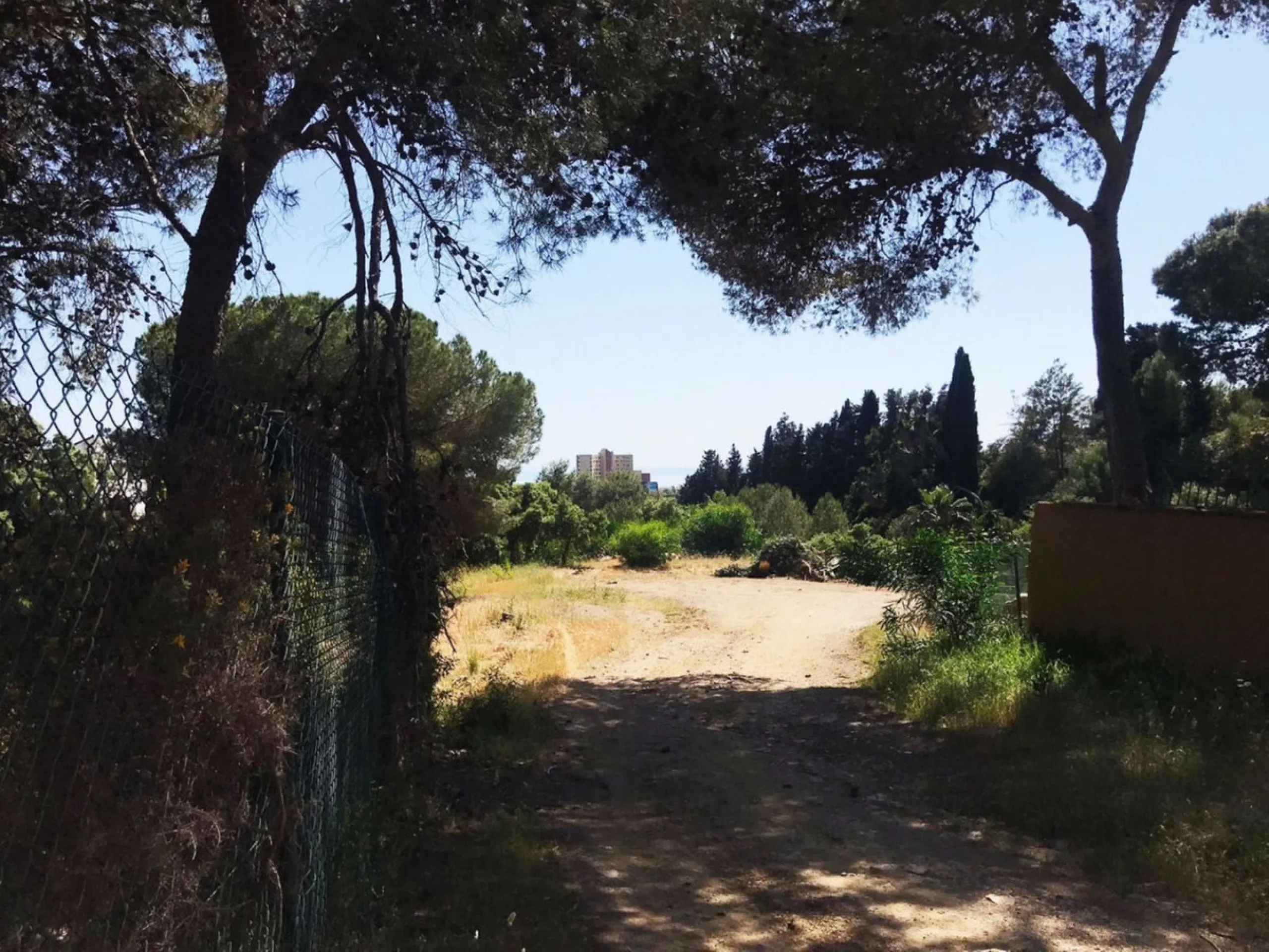 Plot - Residential Plot в продаже в Marbella, Málaga. Площадь участка 4100 м²
